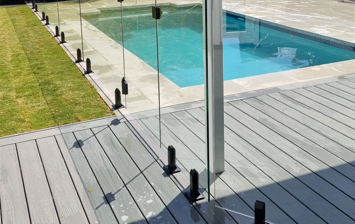 Frameless Glass Pool Fence